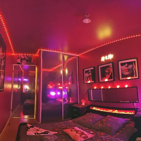 Love Room Amour Glamour Lib Proche Gare Rer 5 Minute A Pied Aulnay-sous-Bois Extérieur photo